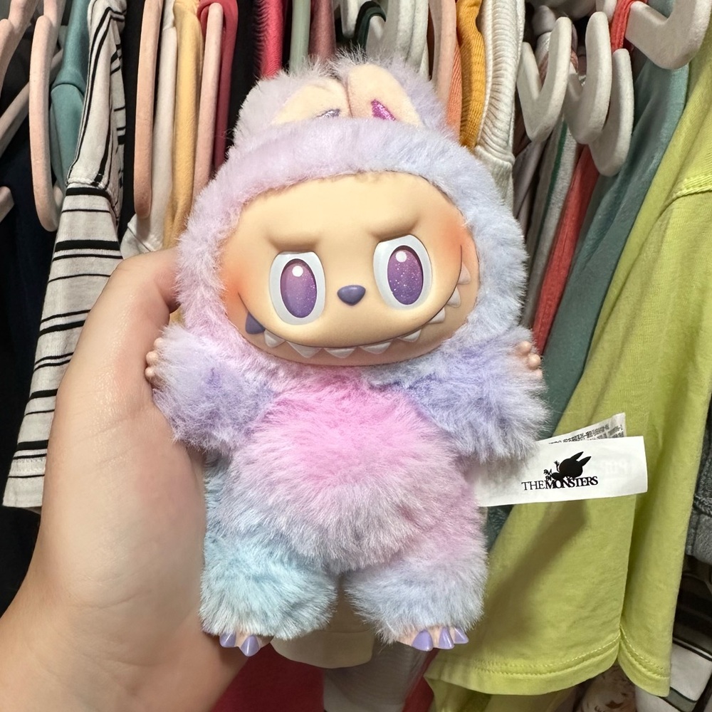 Authentic Labubu - Big Into Energy: Luck (purple)